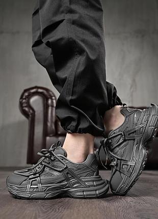 Жіночі кросівки на платформі