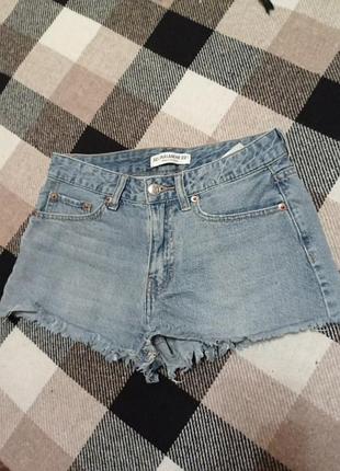 Джинсові шорти pull&bear,32р