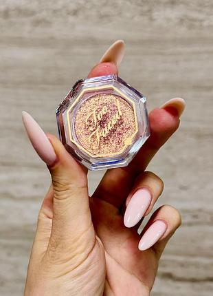 Духромные тени-спаркл too faced disco crush - mystic pink