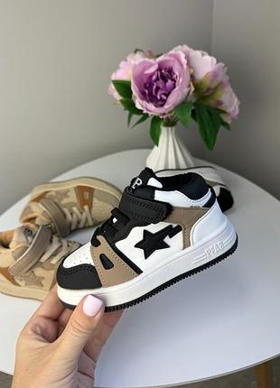 Неймовірно стильні хайтопи для дітей 🖤