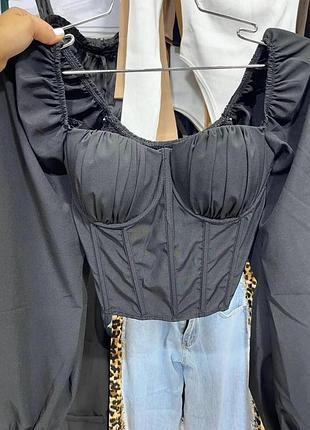 Топ з чашками