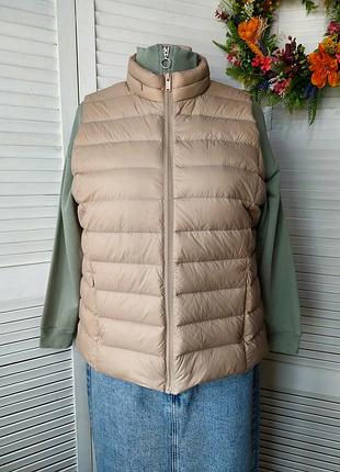 Жилетка пухова ультралегка бежева стьобана marks&spencer uk20 eur 48