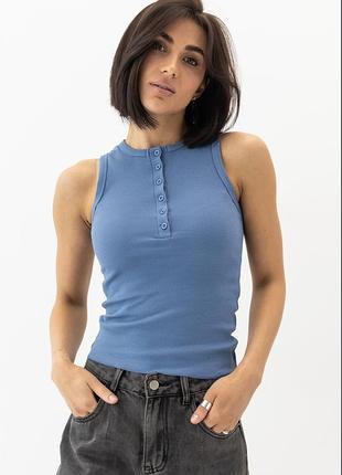 Майка в рубчик на ґудзиках