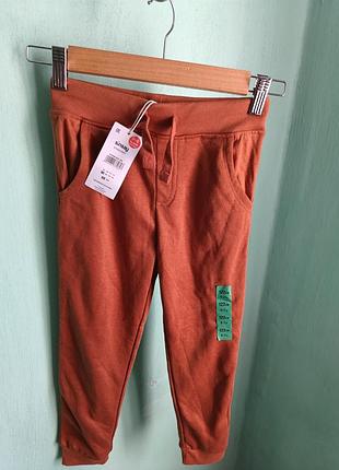 Новые спортивные штаны для мальчика sinsay р. 122