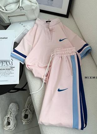 Костюм nike футболка и палаццо