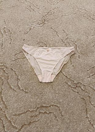 Трусики бежевые