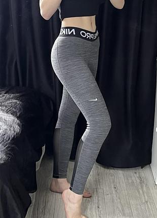 Лосины nike pro.