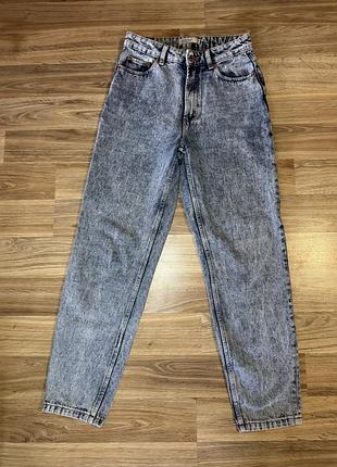Джинси mom denim
