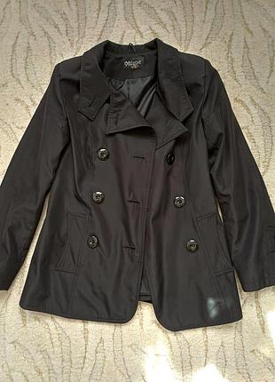 Черный пиджак удлиненный