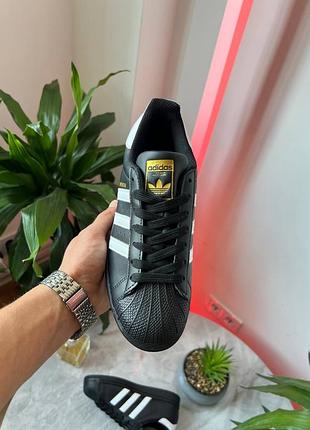 Продам кроссовки adidas superstar black white