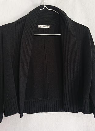 Короткий кардиган.