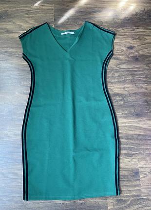 Платье футляр, миди, зеленое