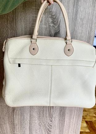 Шкіряна сумка бежева від leather goods