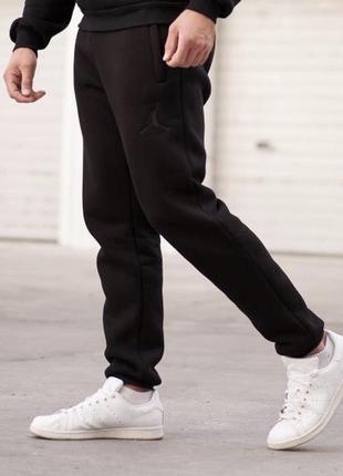 Спортивные тёплые базовые штаны на манжете jordan/ nike/ на флисе/ спортивные брюки/9 фото