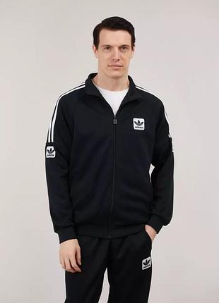 Спортивный костюм adidas 5630