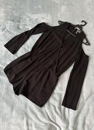 Комбинезон женский шортами