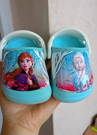 Кроксы crocs холодное сердце. для девочки 20-21 р с4