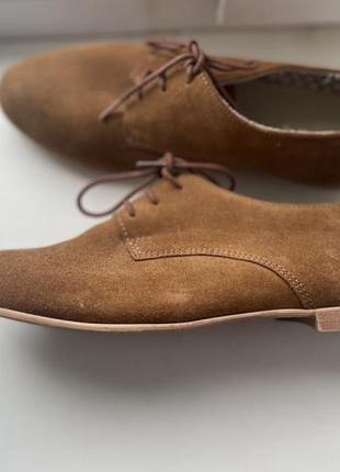 Шкіряні туфлі