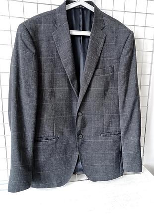 Пиджак стильный в клетку