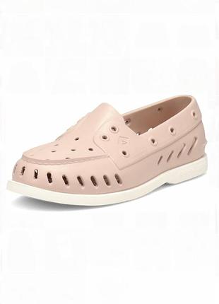 Легкая резиновая обувь sperry