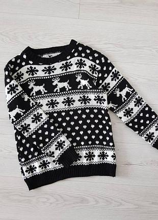 Новорічний жіночий светр