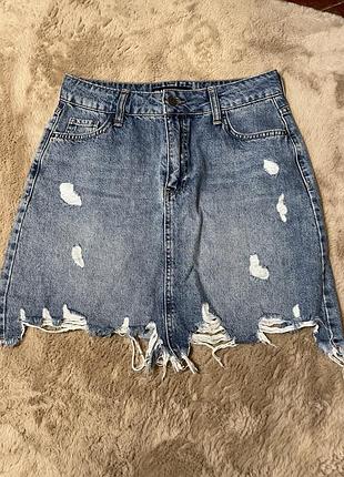 Міні-спідниця
