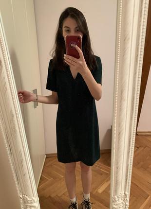 Платье zara с v-вырезом и чокером