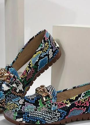 Женские туфли лоферы