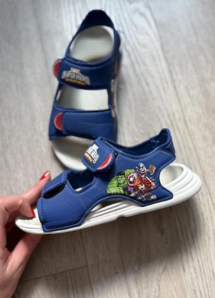 Босоніжки на хлопчика