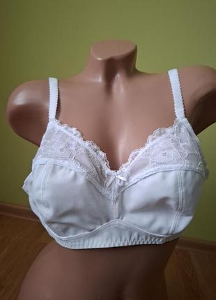 Бюстгальтер мягкий без косточки 85в