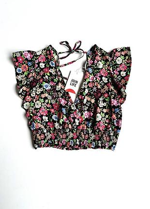 Блуза в цветочный принт bershka