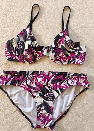 Низкая цена. купальник раздельный.  40. л. купальник. бикини