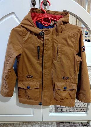 Весняна куртка для хлопчикаа