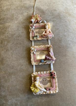 Потрійна рамка для маленьких фотографій