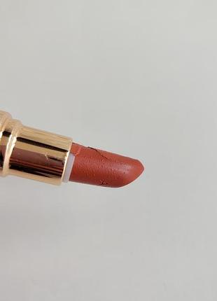Помада для губ от эйвон с эффектом объема avon pecan4 фото