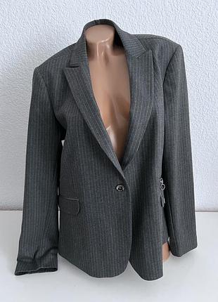 Качественный пиджак mos mosh