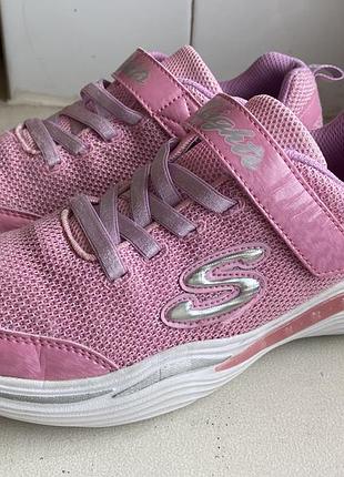 Кросівки skechers 36р. світяться !!!