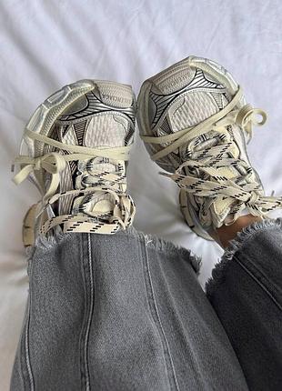 Кроссовки демисезон