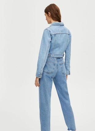 Вкорочена кроп джинсова куртка pull&bear4 фото