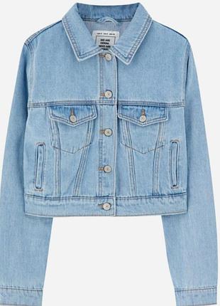 Вкорочена кроп джинсова куртка pull&bear3 фото