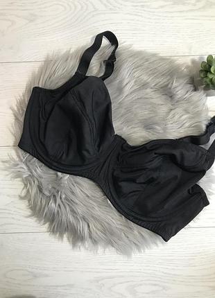 Базовий бюстгальер