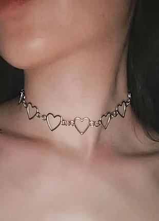 Ланцюжок з сердечками на шию