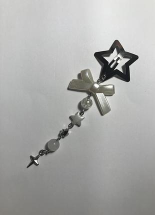 Заколка с украшением