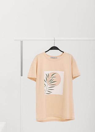 Якісна бежева футболка бавовна