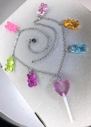 Колье ожерелье цепочка цепь на шею с подвесками мишками конфета леденец желейные мармеладные мишки разноцветное цветное женское детское для девочки