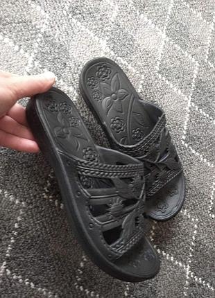 Шльопанці жіночі пінка крок р/р 41(устілка 26,5см)