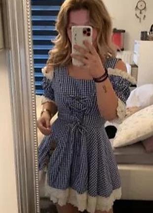 Традиционное австрийское баварское платье дырднль с открытыми плечами октоберфест