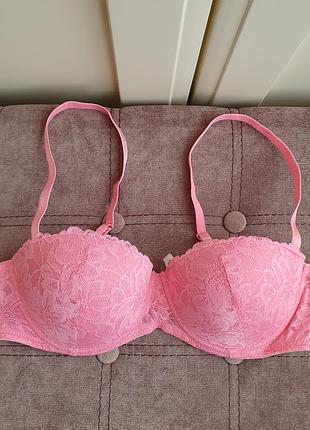 Бюстгальтер новый р.70-75 ав очень красивый