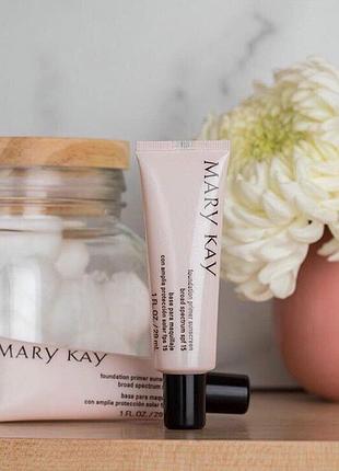 Вирівнювальна осова spf 15 mary kay мері кей