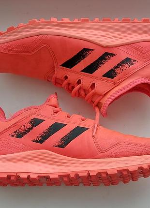 Кроссовки adidas